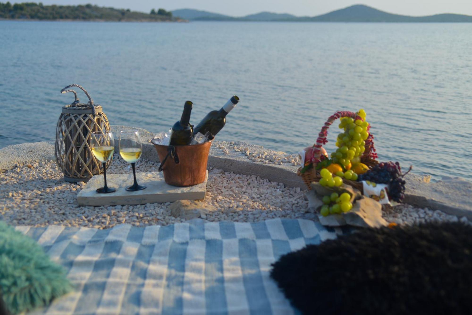Beach House Marina Grande Betina  Luaran gambar